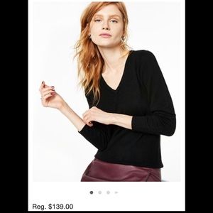 NWOT Black size small 100% cashmere vneck sweater